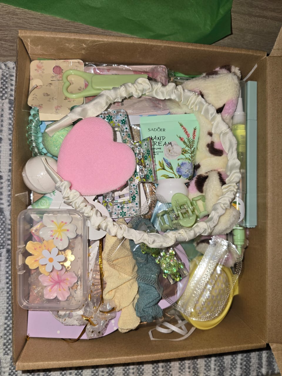 Deluxe Mystery Box